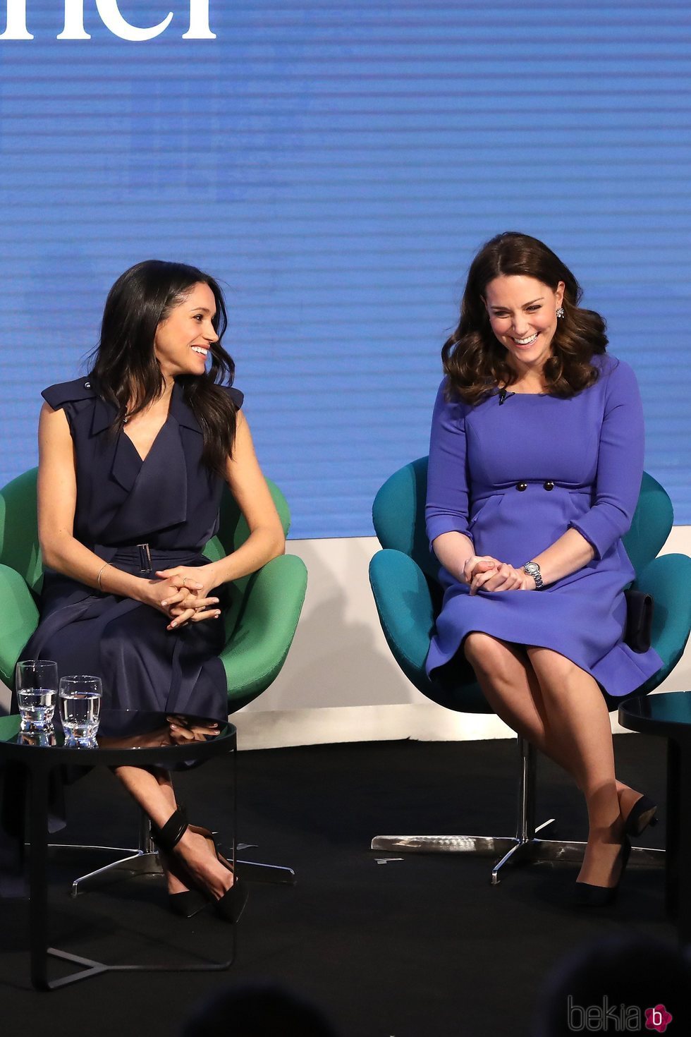 Meghan Markle y Kate Middleton con dos looks opuestos en el I Forum de la Royal Fundation