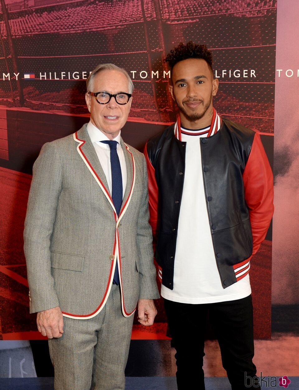 Tommy Hilfiger anunciando a Lewis Hamilton como embajador de la firma para la primavera 2018