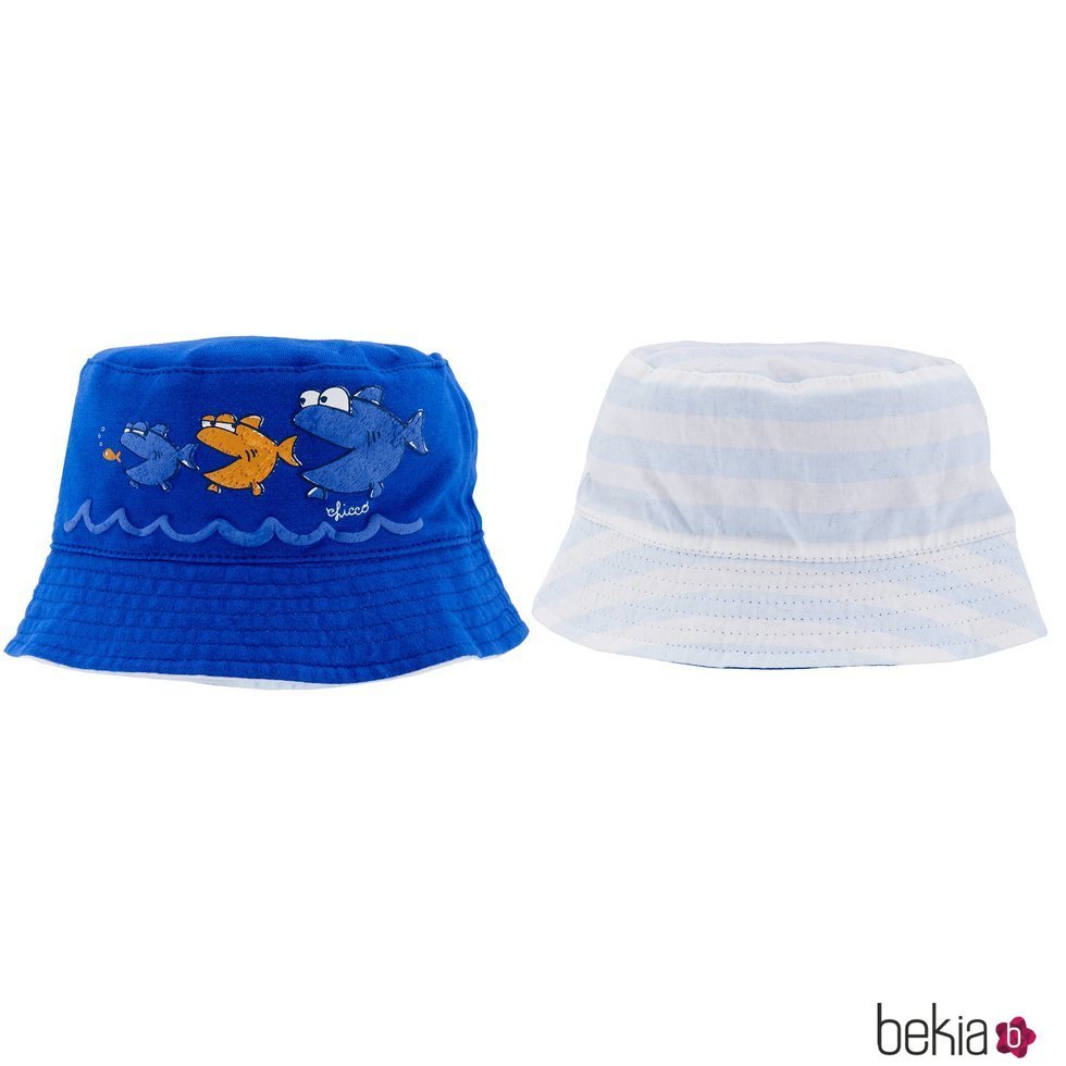 Gorros para el sol a rayas y con un estampado de peces de la nueva colección primavera/verano 2018 de Chicco