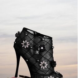 Roger Vivier presentas sus diseños más glamurosos para la próxima primavera/verano 2018