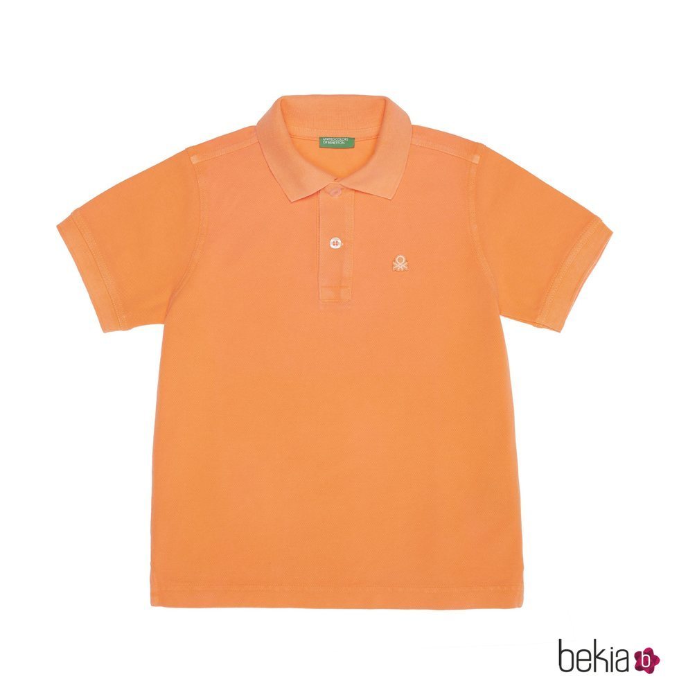 Polo para niño color naranja de la nueva línea de Benetton Kids