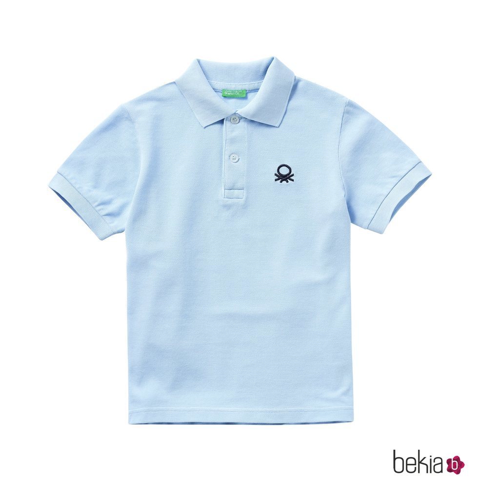 Polo azul cielo de la nueva línea de Benetton Kids