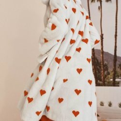 Abrigo de pelo de la colección Crucero 2019 de Carolina Herrera