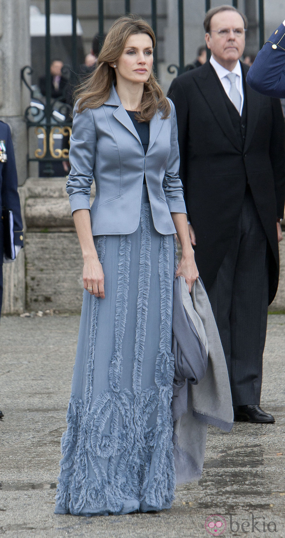 Letizia Ortiz con falda larga y blazer