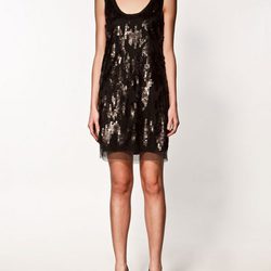 Vestido glitter negro de Zara