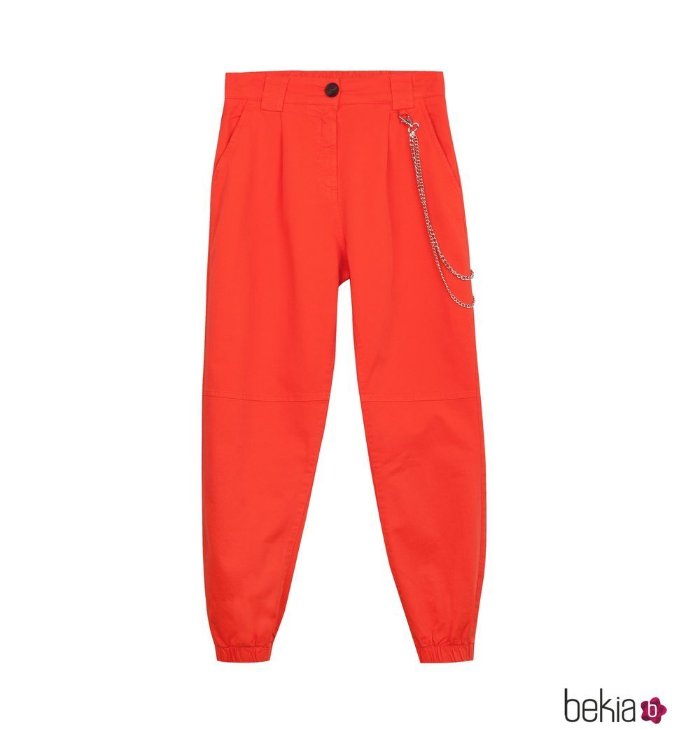 Pantalón cargo naranja colección Pantone by Bershka