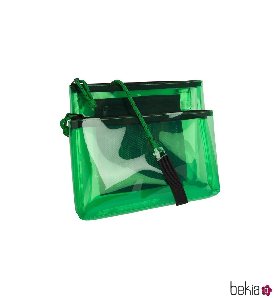 Bolso transparente verde colección Pantone by Bershka