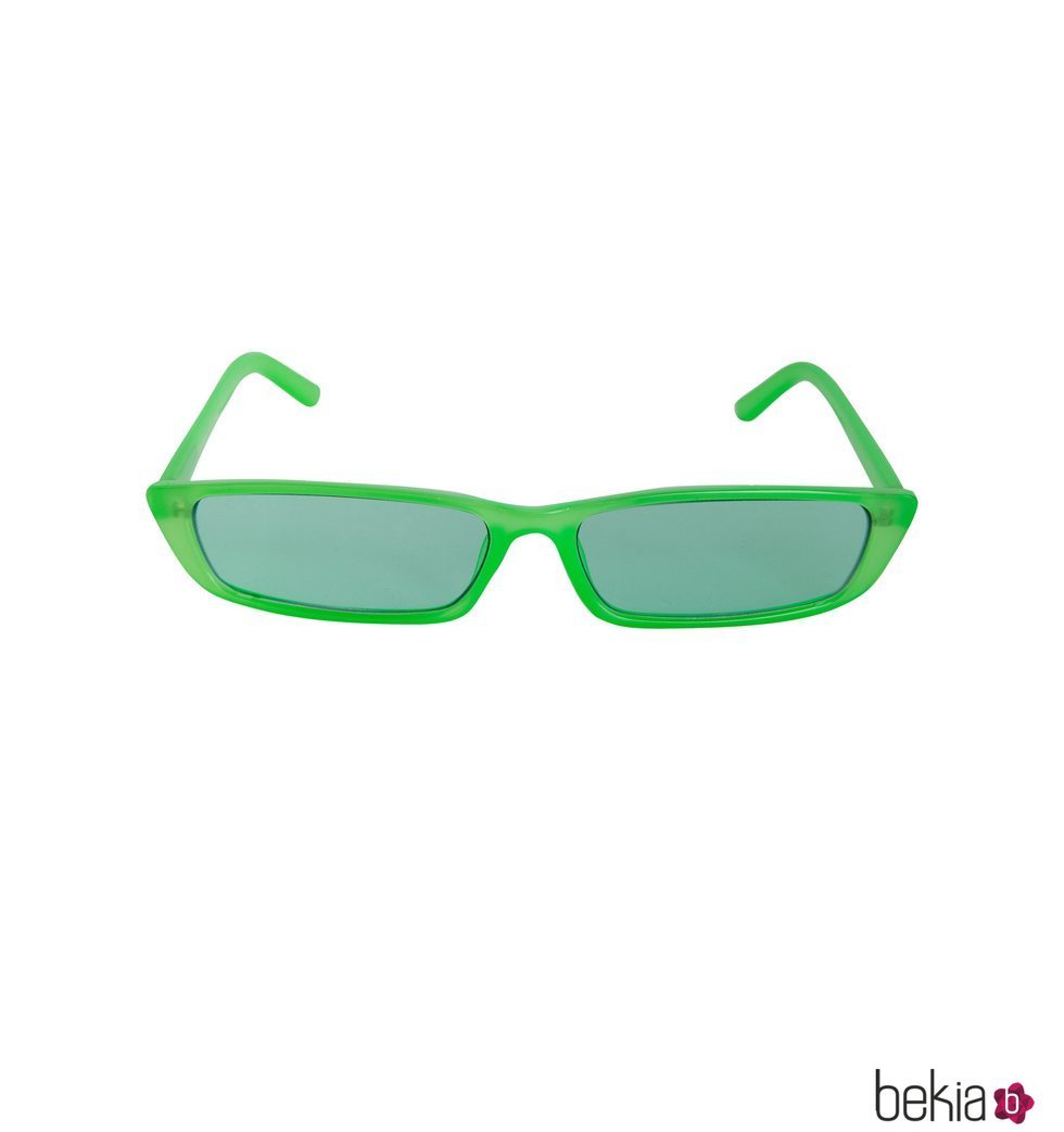 Gafas color verde chico colección Pantone by Bershka