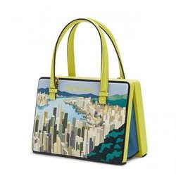 Bolso Hong Kong de la colección Loewe Postal 2019