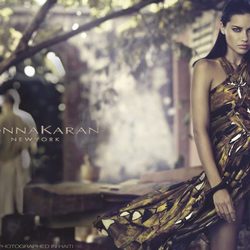 Donna Karan elige a Adriana Lima como imagen de firma