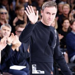 Raf Simons en la París Fashion Week de 2014