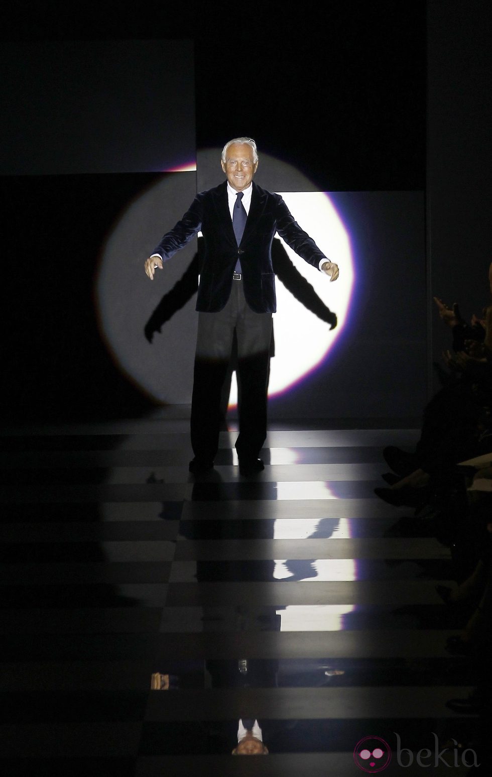 Giorgio Armani en su desfile de Alta Costura Primavera/Verano 2012 en París