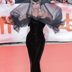 Lady Gaga de Armani Privé en la premiere de 'Ha nacido una estrella' en Toronto