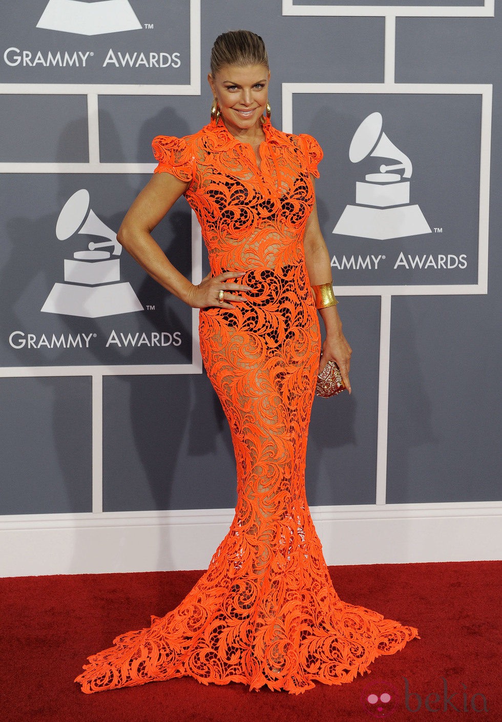 Fergie con un vestido Jean Paul Gaultier en los Grammy 2012