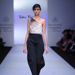 Diseños de Toni Francesc en la Fashion Week México