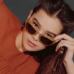 Colección otoño/invierno 2011 de Miu Miu con Hailee Steinfeld