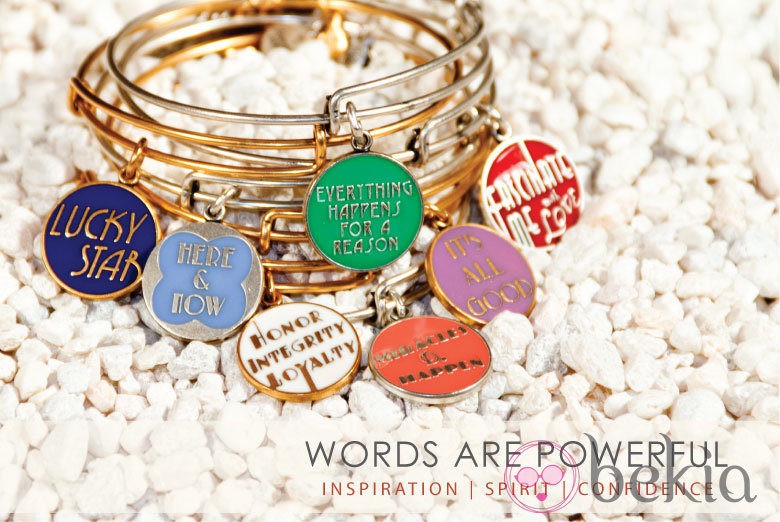 Colección Words are powerful de Alex and Ani verano 2012