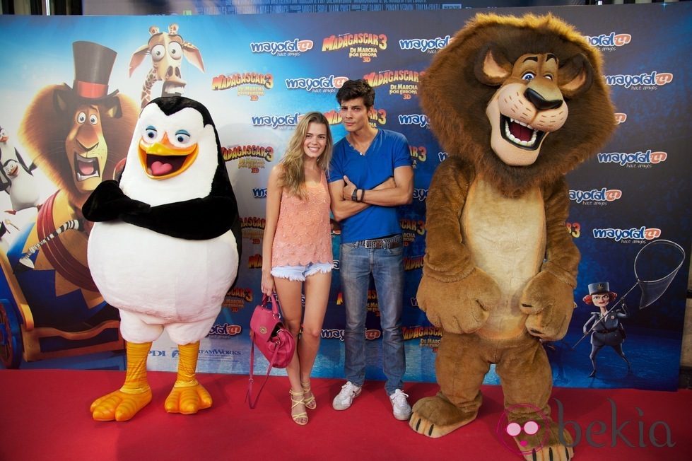 Javier de Miguel y Miriam Pérez en el estreno de 'Madagascar 3' en Madri