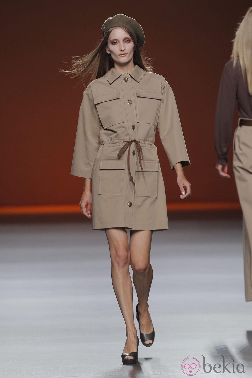 Gabardina de Lemoniez, colección primavera/verano 2013