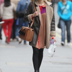 Fearne Cotton con estilo sesentero