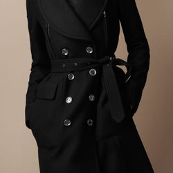 Abrigo trench con doble cuello de Burberry