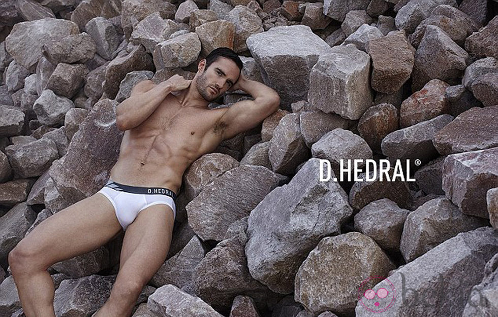 Thom Evans, embajador de la primavera/verano 2013 de D. Hedral