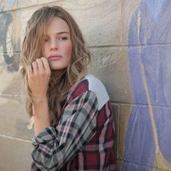 Kate Bosworth con una camisa de cuadros de la 'Festival Collection' de Topshop