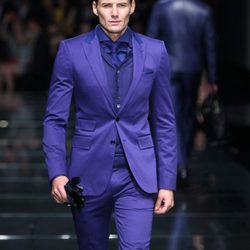 Traje monocolor de la colección otoño/invierno 2013/2014 de Hugo Boss