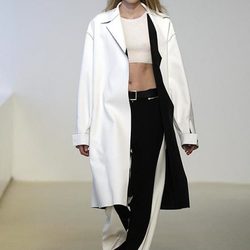 Abrigo oversized de la colección Resort 2014 de Calvin Klein