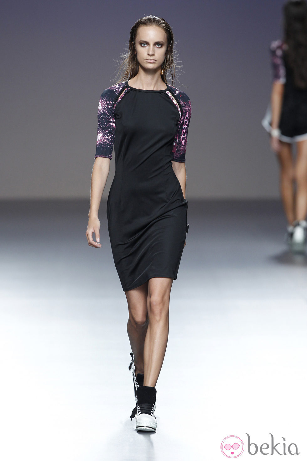 Vestido de tubo de la colección primavera/verano 2014 de POL en la pasarela EGO Madrid Fashion Week