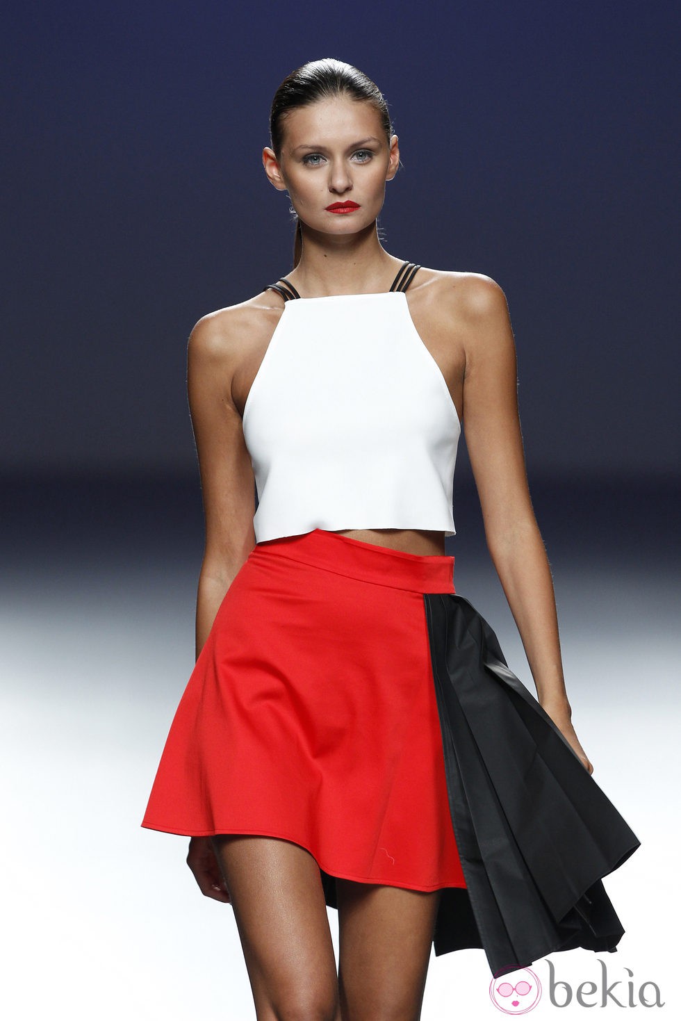 Falda naranja de la colección primavera/verano 2014 de Pepa Salazar en el EGO Madrid Fashion Week