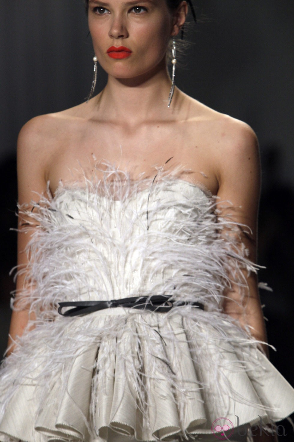 Top con plumas de Jason Wu, colección primavera de 2012