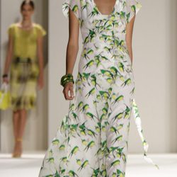 Estampado de pájaros de Carolina Herrera, colección primavera 2012