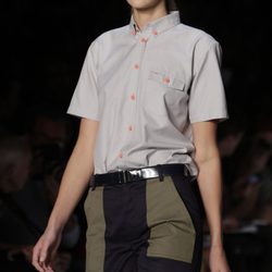 Camisa para mujer de Marc by Marc Jacobs, colección primavera 2012