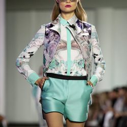 Short verde aguamarina de Prabal Gurung, colección primavera 2012