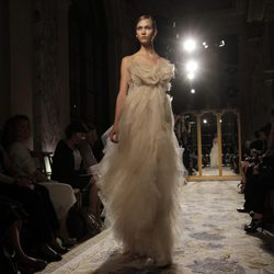 Vestido cubierto de tul de Marchesa, colección primavera de 2012