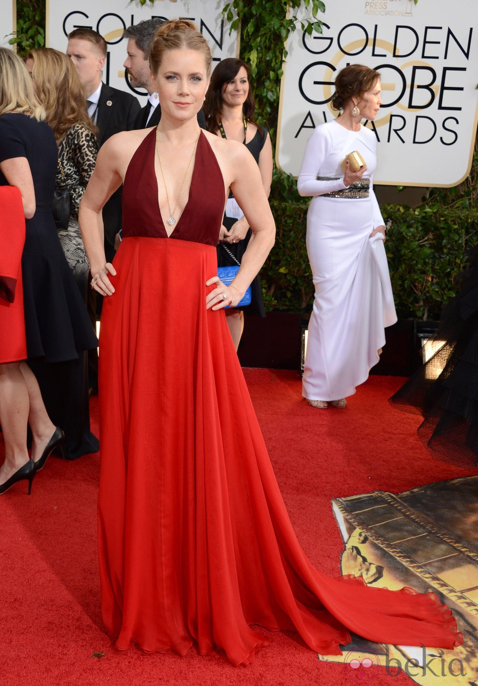 Amy Adams con un vestido de Valentino Couture en la alfombra roja de los Globos de Oro 2014