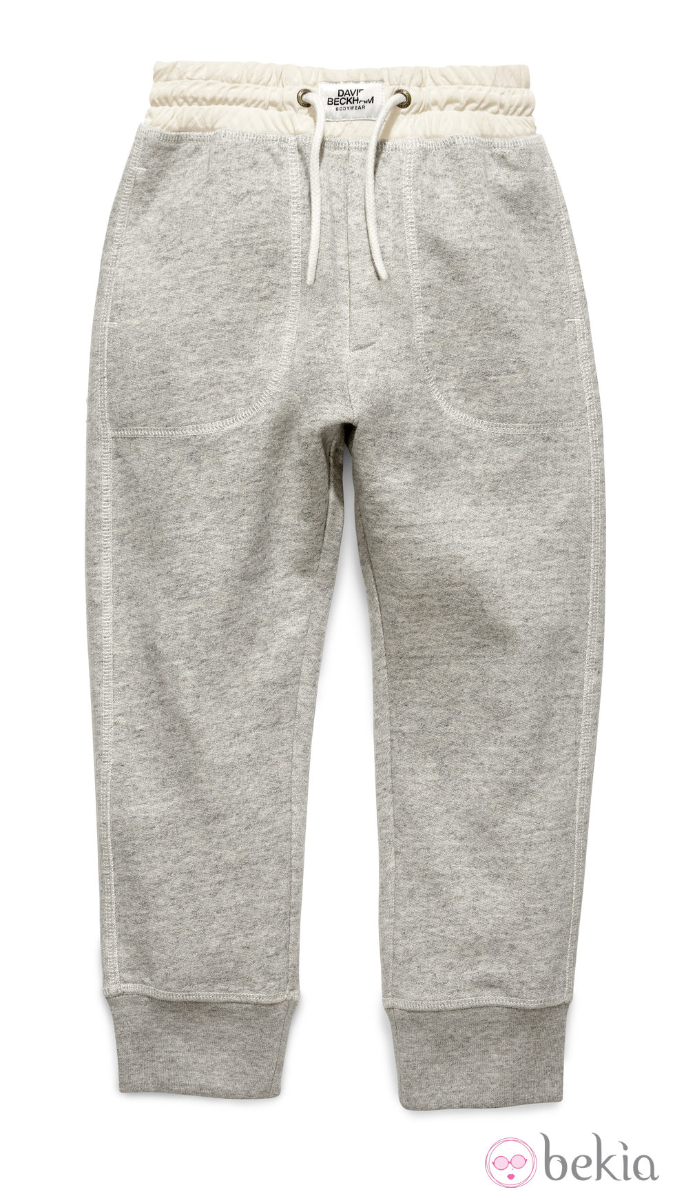 Pantalón beige de la colección infantil de David Beckham para H&M