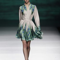 Vestido de la colección otoño/invierno 2014/2015 de Francis Montesinos en Madrid Fashion Week