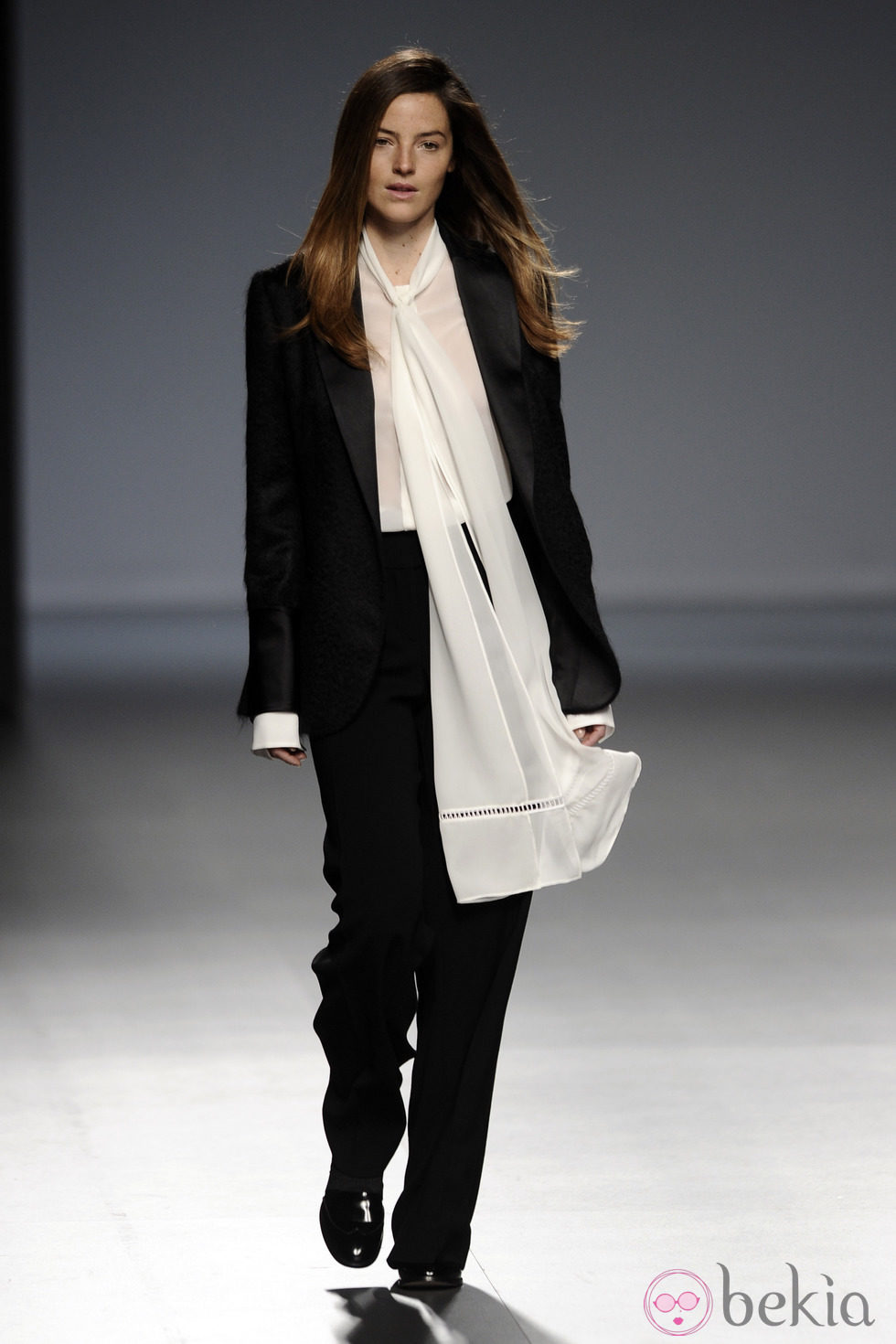 Traje de pantalón de la colección otoño/invierno 2014/2015 de Ángel Schlesser en Madrid Fashion Week