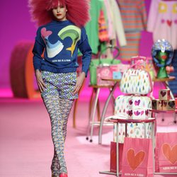 Short y sudadera de la colección otoño/invierno 2014/2015 de Agatha Ruiz de la Prada en Madrid Fashion Week