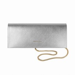 Clutch plateado de la colección primavera/verano 2014 de Cruciani C