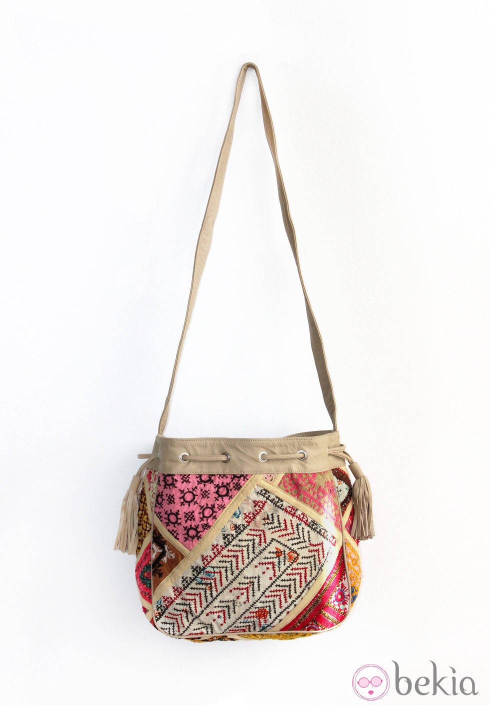 Bolso con diferentes estampados de la colección 'Two Sisters' primavera/verano 2014 de eseOese