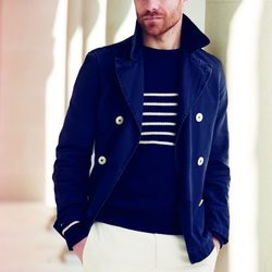 Xabi Alonso posando con la colección primavera/verano 2014 de Emidio Tucci