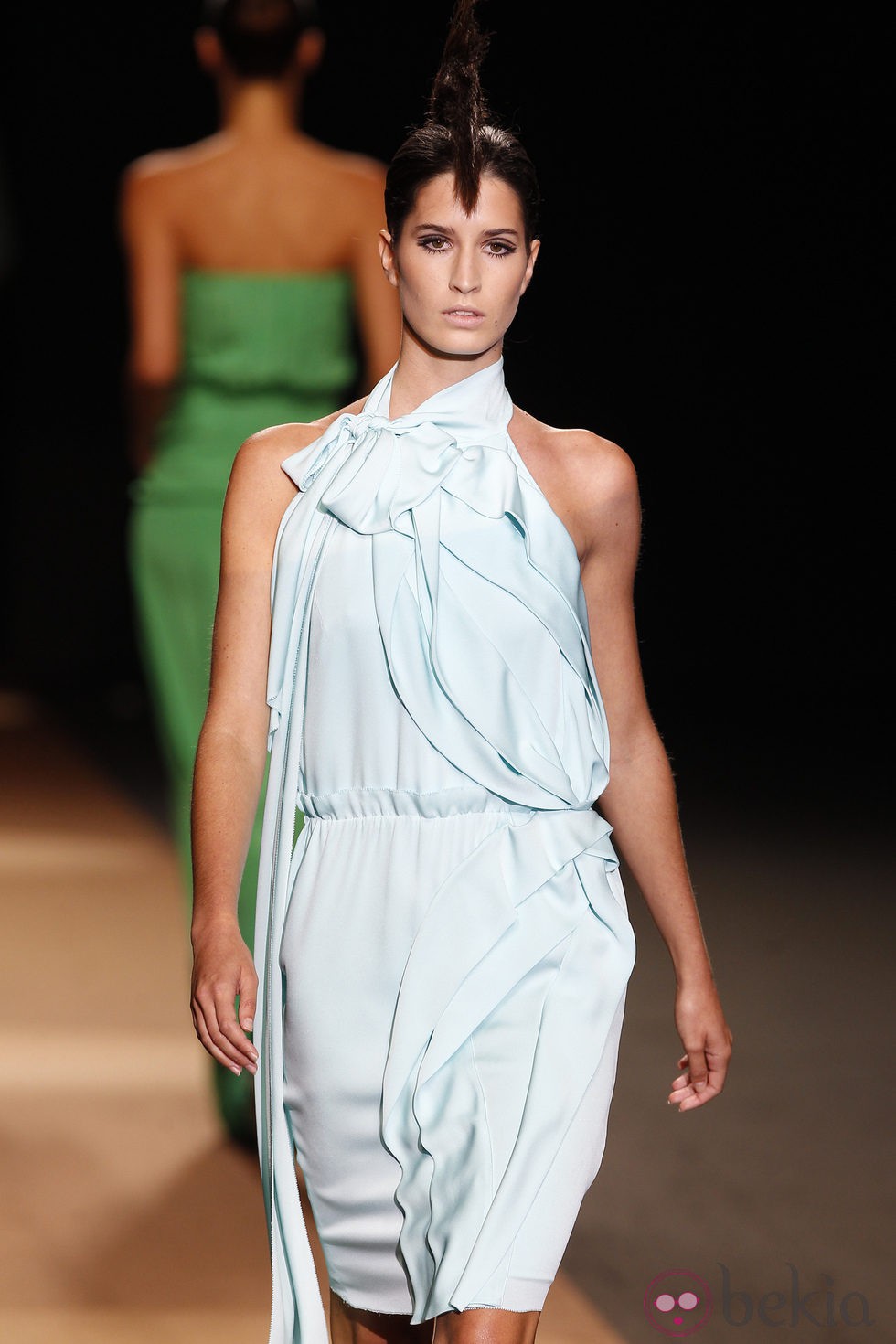 Escote halter de Miguel Palacio, colección primavera de 2012