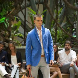 Pasarela de Emidio Tucci para la temporada primavera/verano 2015 de hombre