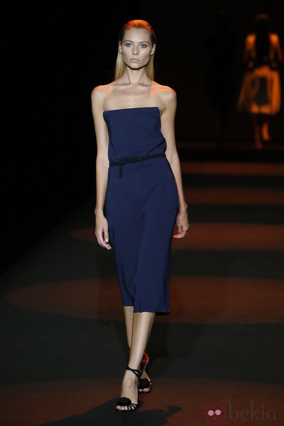 Mono azul marino de Miguel Palacio primavera/verano 2015 en Madrid Fashion Week