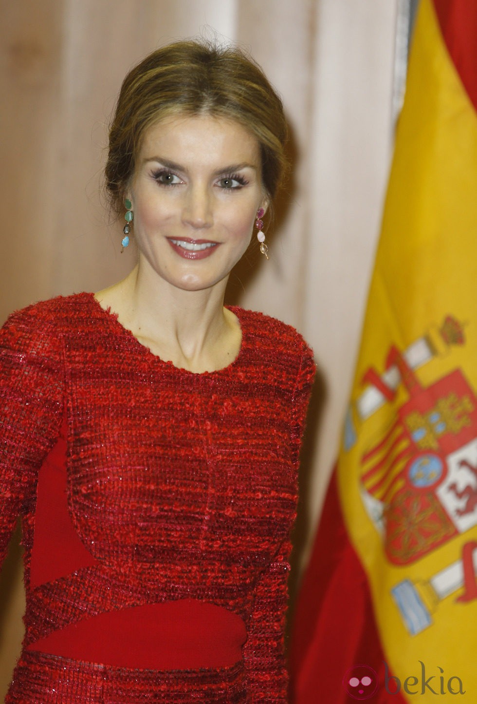 La Reina Letizia elige un vestido rojo de Felipe Varela para la Segunda Conferencia Internacional de Nutrición en la FAO