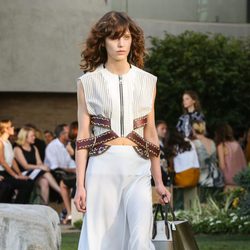 Desfile de la colección Crucero 2015/2016 de Louis Vuitton en Palm Springs