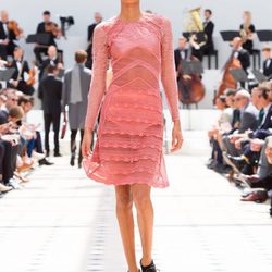 Vestido con encaje patchwork de la pre-colección primavera/verano 2016 de Burberry Prorsum Mujer